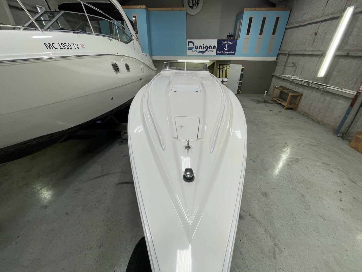 Slide: The Image of Fountain 38 Lightning 2000 - 4491518