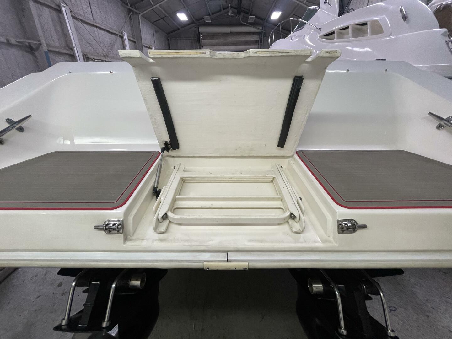 Slide: The Image of Fountain 38 Lightning 2000 - 4491519