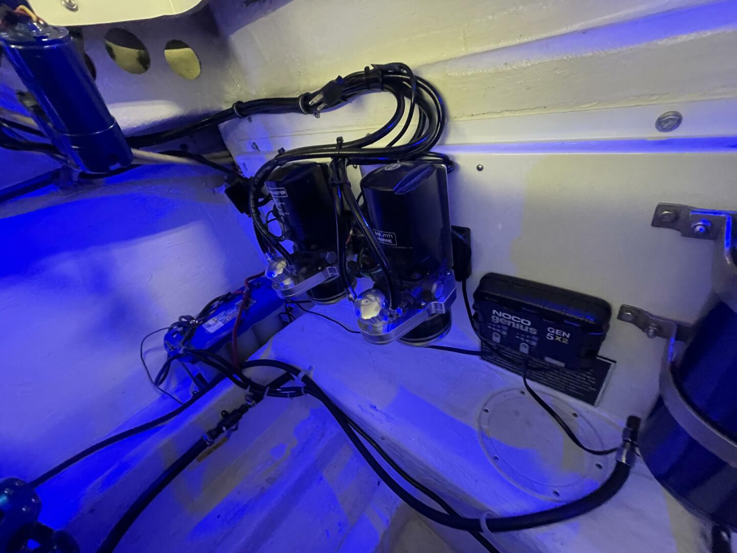 Slide: The Image of Fountain 38 Lightning 2000 - 4491525