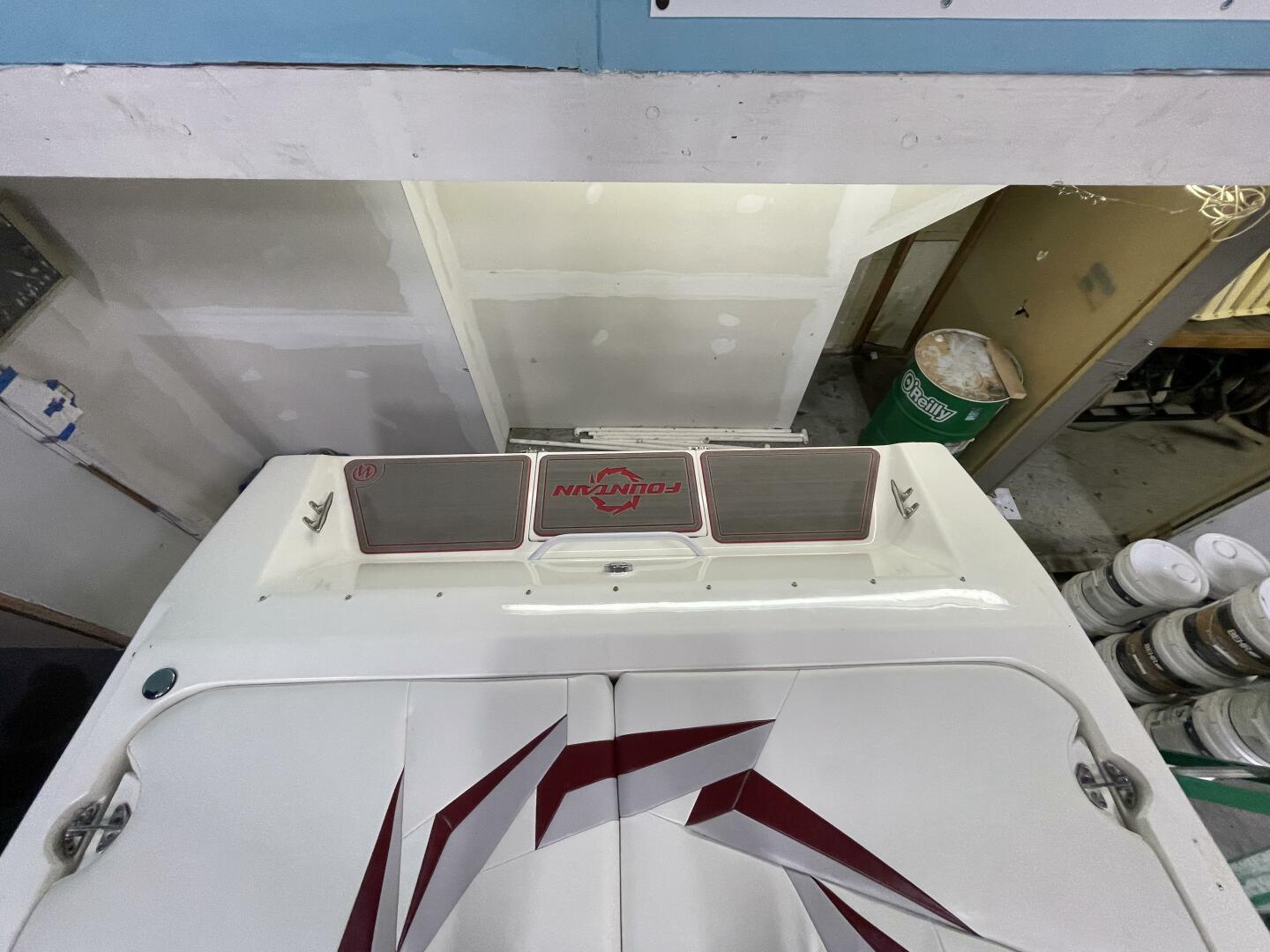 Slide: The Image of Fountain 38 Lightning 2000 - 4491534