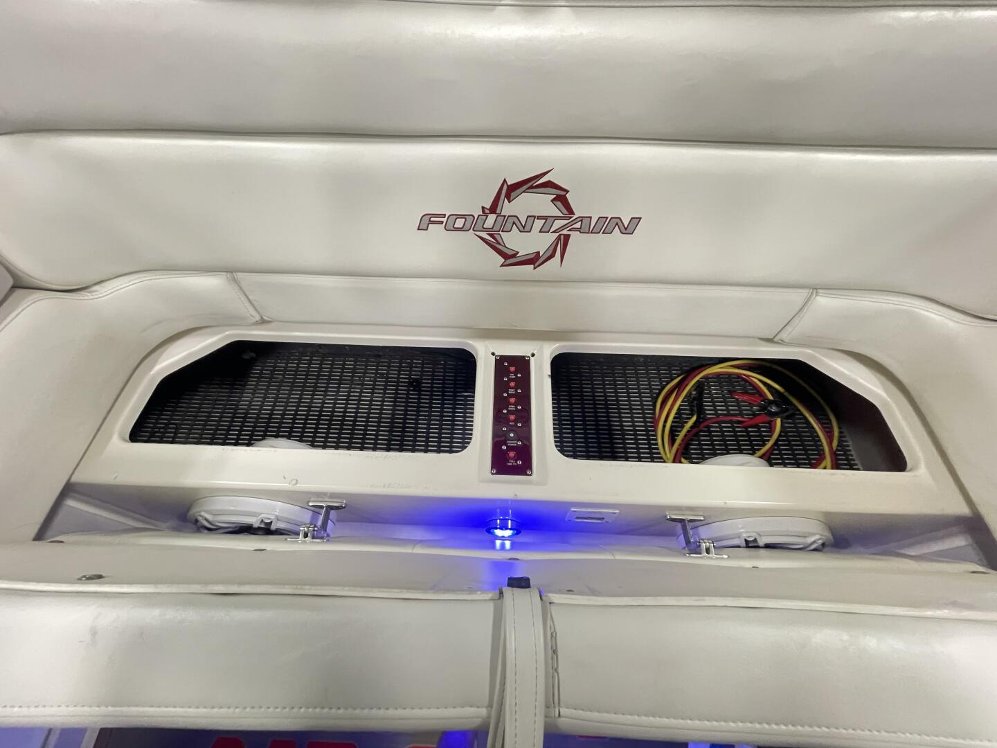 Slide: The Image of Fountain 38 Lightning 2000 - 4491552