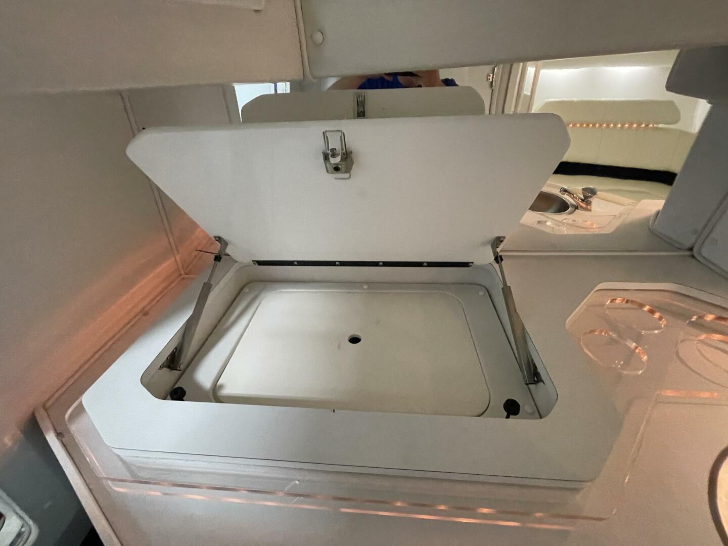 Slide: The Image of Fountain 38 Lightning 2000 - 4491557