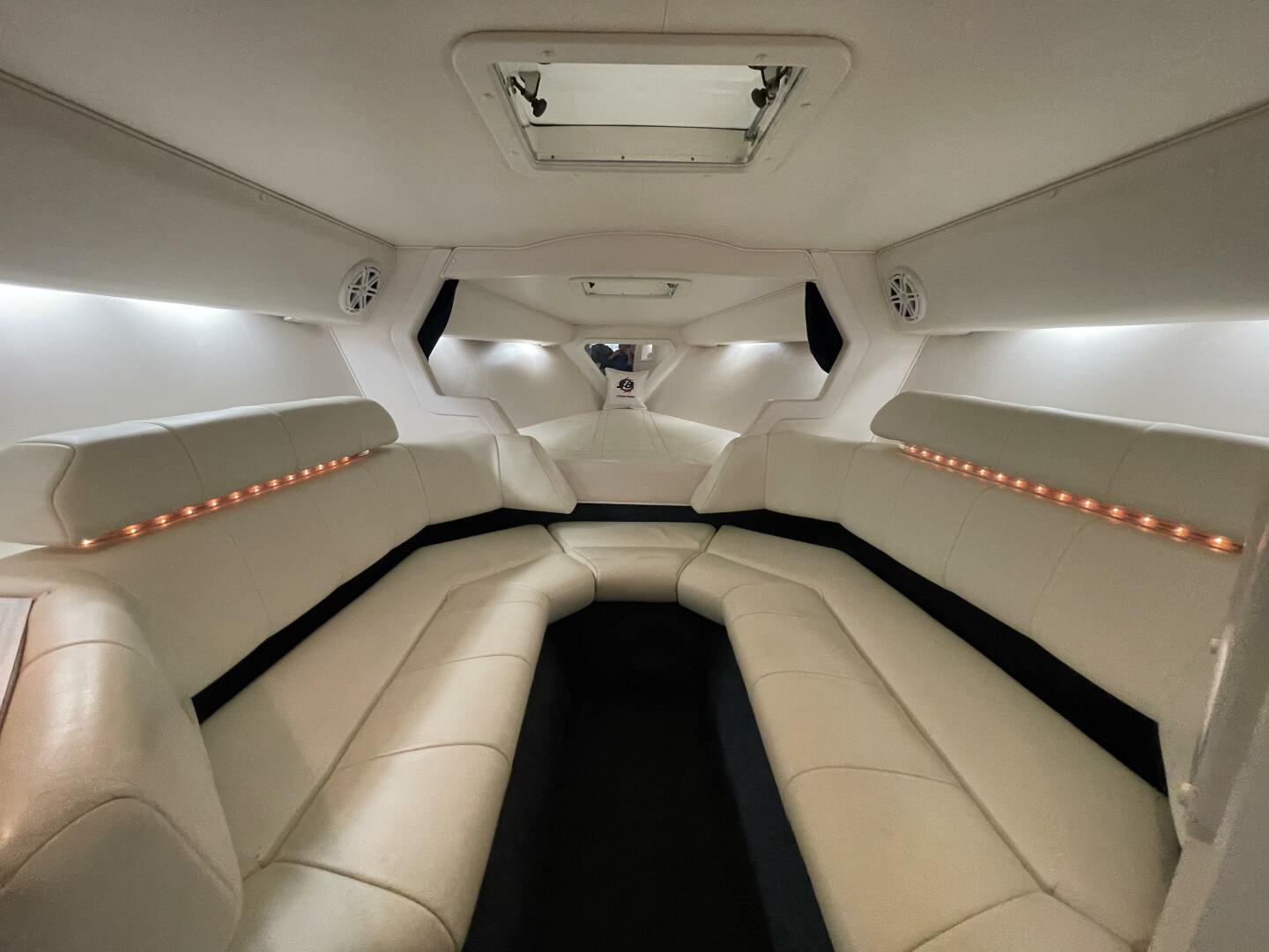 Slide: The Image of Fountain 38 Lightning 2000 - 4491560