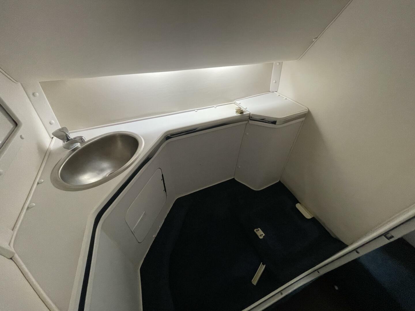 Slide: The Image of Fountain 38 Lightning 2000 - 4491564