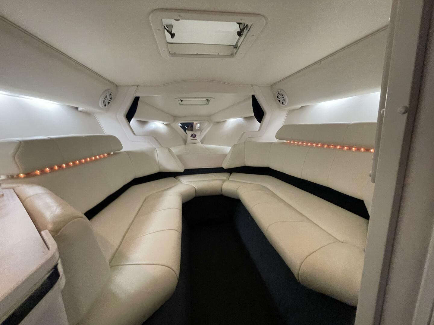 Slide: The Image of Fountain 38 Lightning 2000 - 4491565