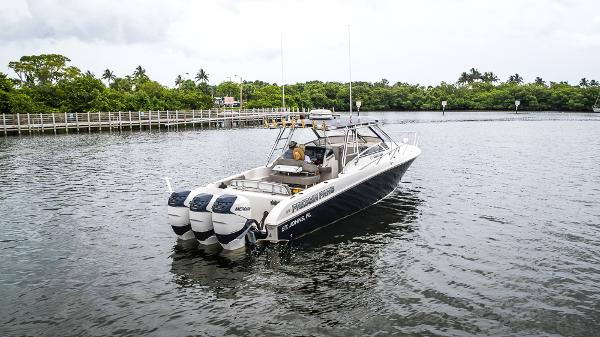 Slide: The Image of 2008 Fountain - Exterior profile on the water - 18