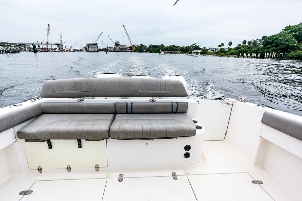 Slide: The Image of 2008 Fountain - Aft - 32