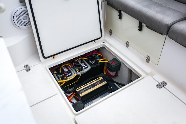 Slide: The Image of 2008 Fountain - Batteries - 58