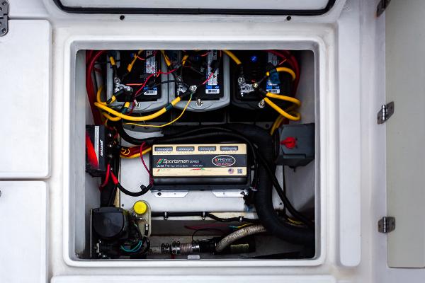 Slide: The Image of 2008 Fountain - Batteries - 59