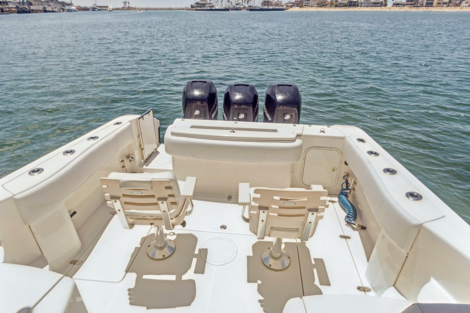 Slide: The Image of Fountain 38 Sport Cruiser 2008 - 5372083