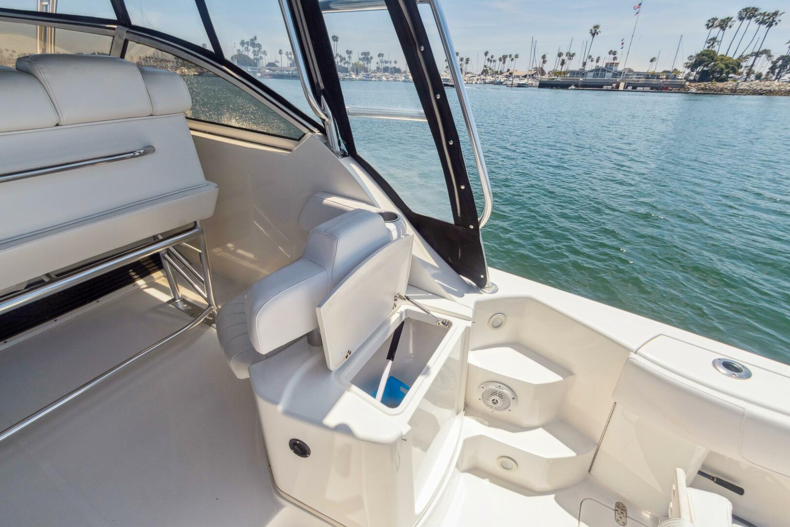 Slide: The Image of Fountain 38 Sport Cruiser 2008 - 5372084