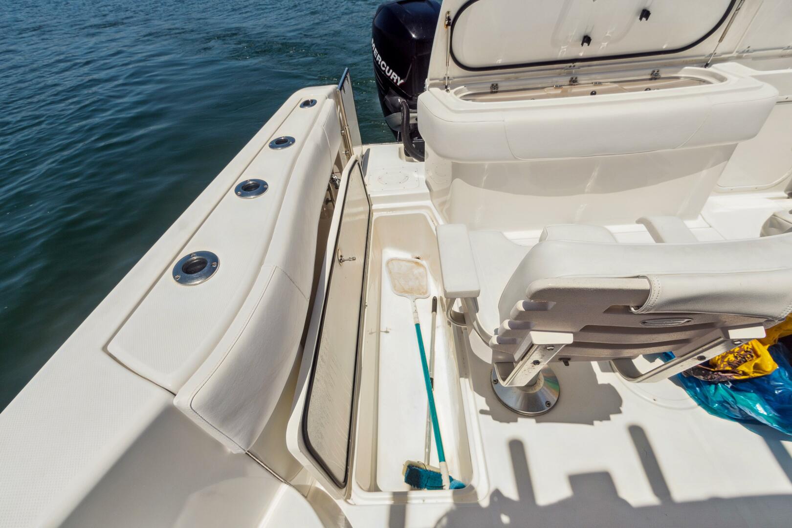 Slide: The Image of Fountain 38 Sport Cruiser 2008 - 5372088