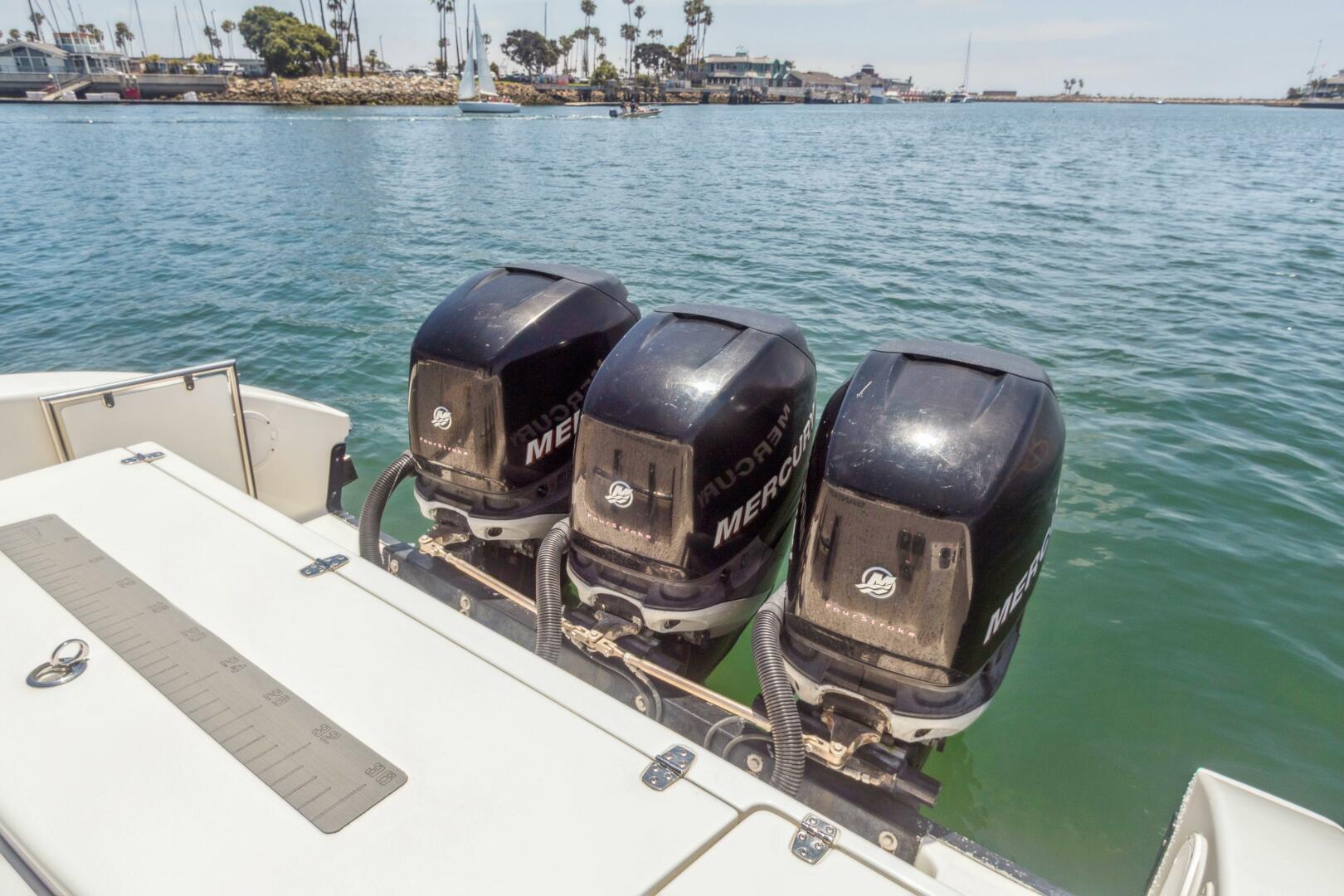 Slide: The Image of Fountain 38 Sport Cruiser 2008 - 5372089
