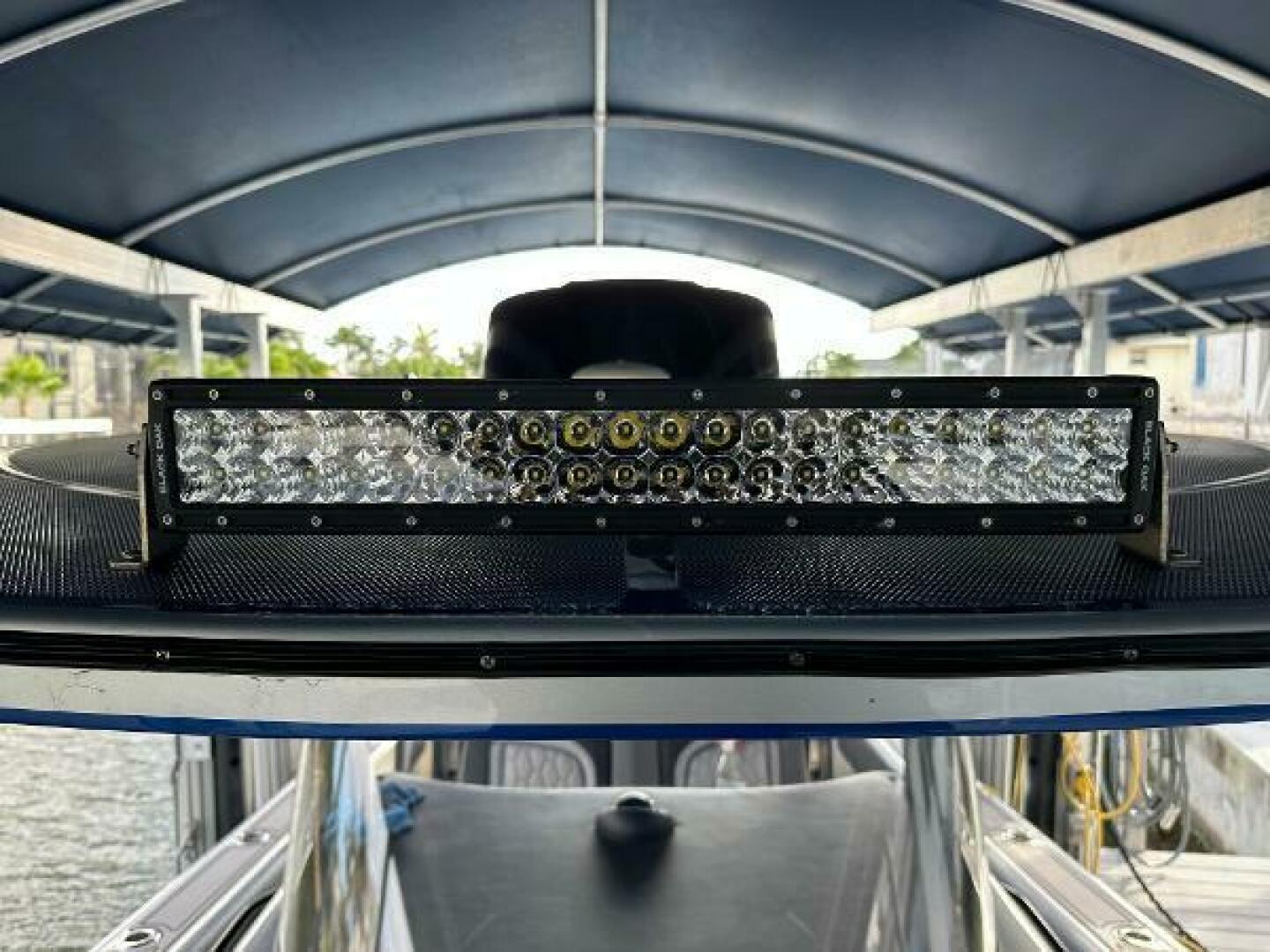 Slide: The Image of 2022 Fountain 39 NX- Light Bar - 4958761