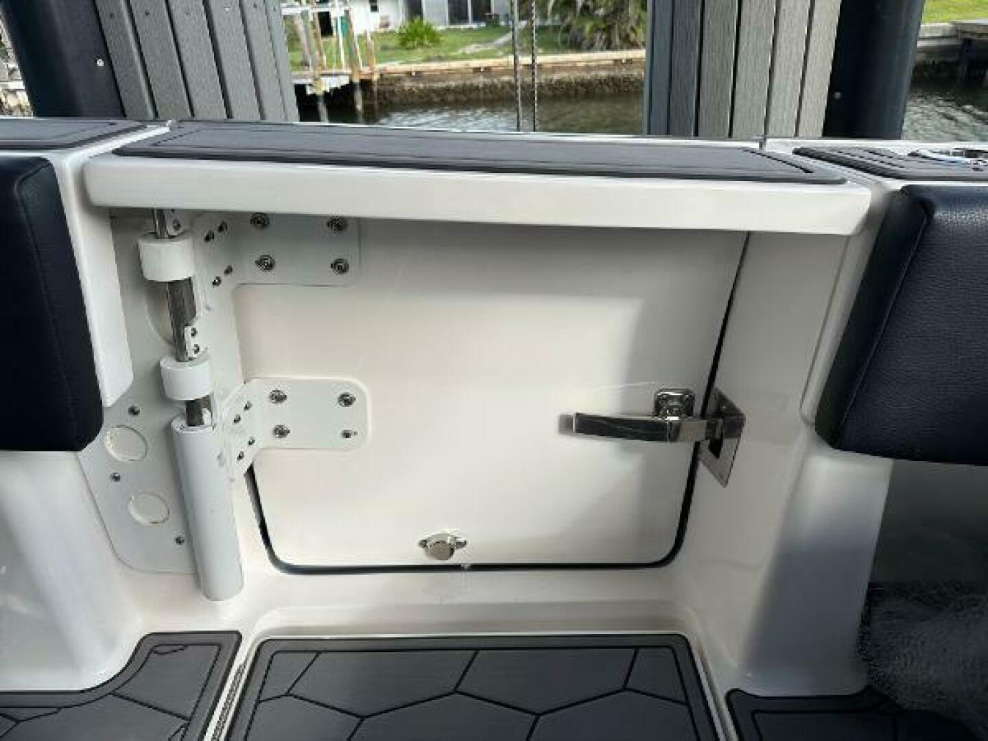 Slide: The Image of  2022 Fountain 39 NX- Diver Door - 4958746
