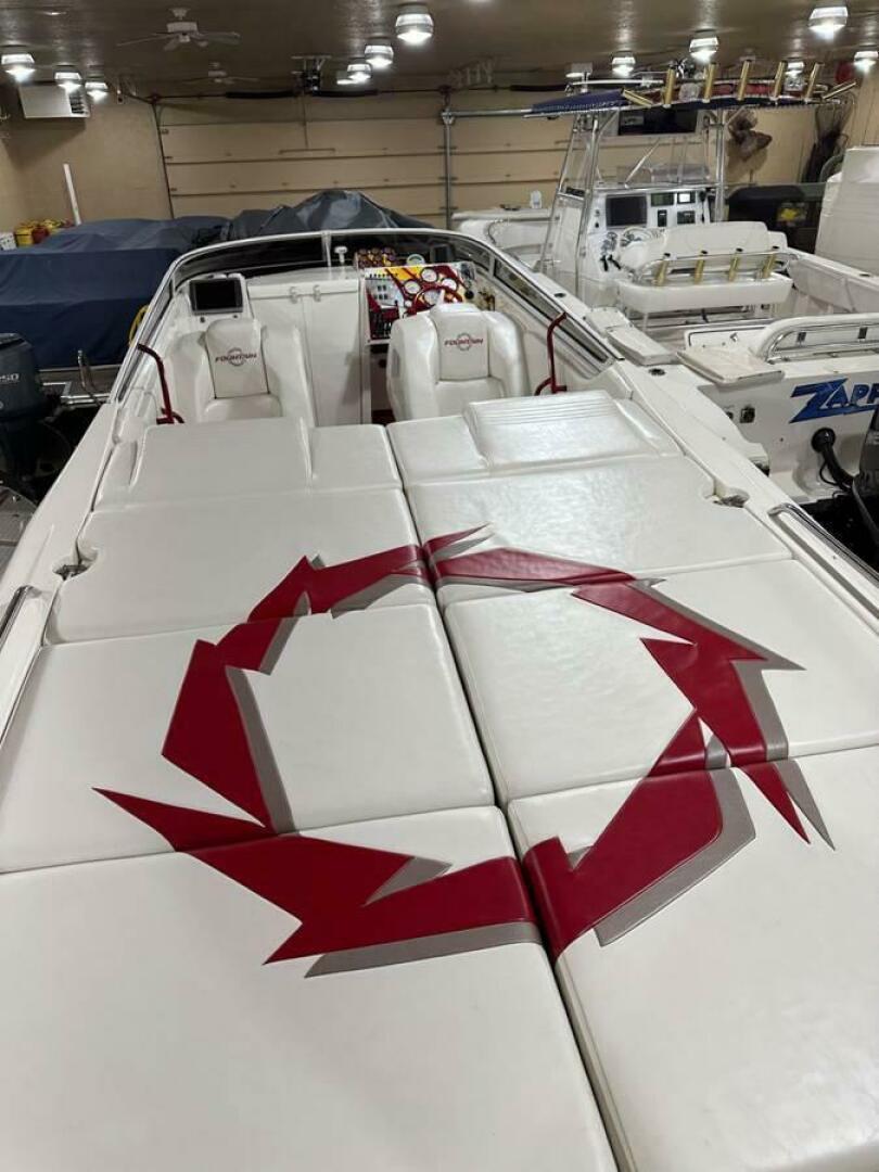 Slide: The Image of Fountain 47 Lightning 2006 - 5196957