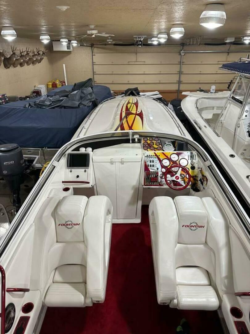 Slide: The Image of Fountain 47 Lightning 2006 - 5196964