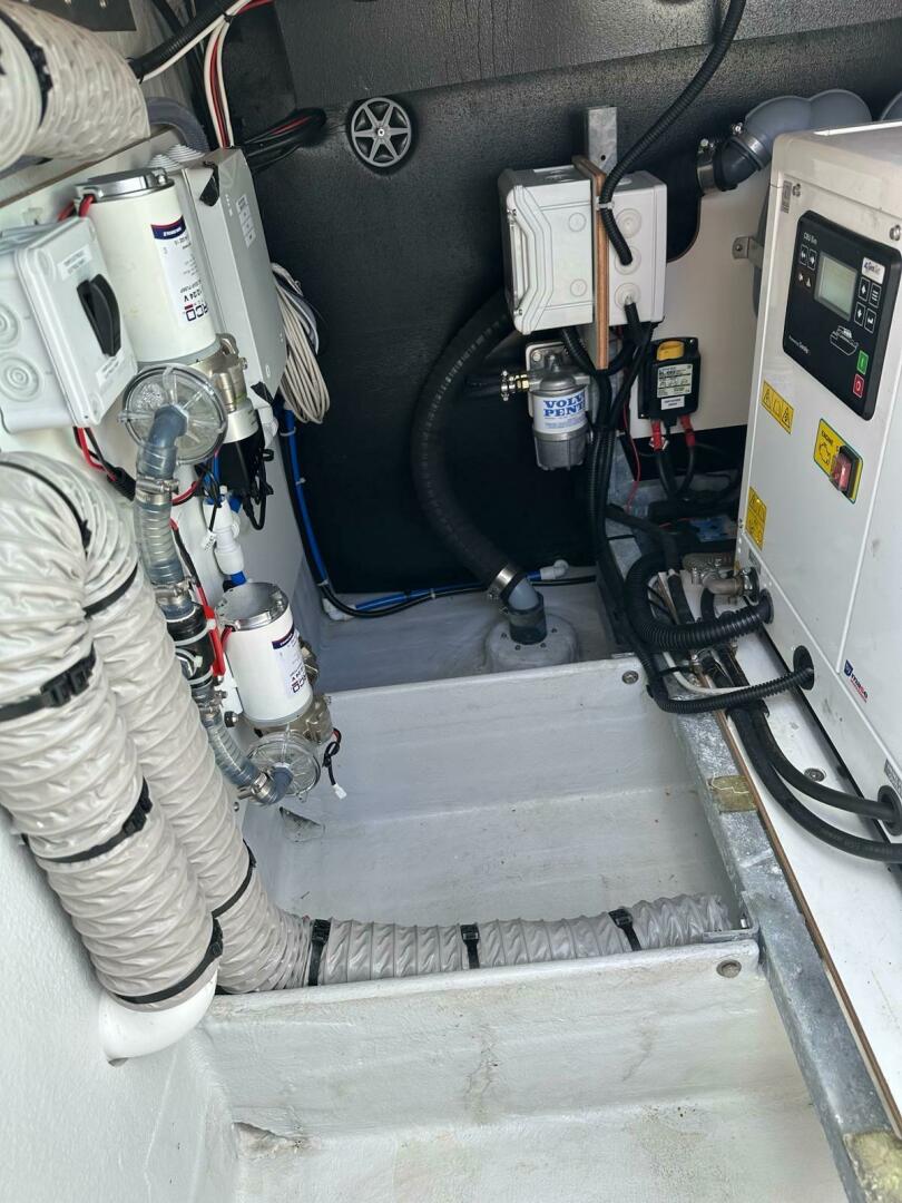 Slide: The Image of Fountaine Pajot Astrea 2023 - 4426975