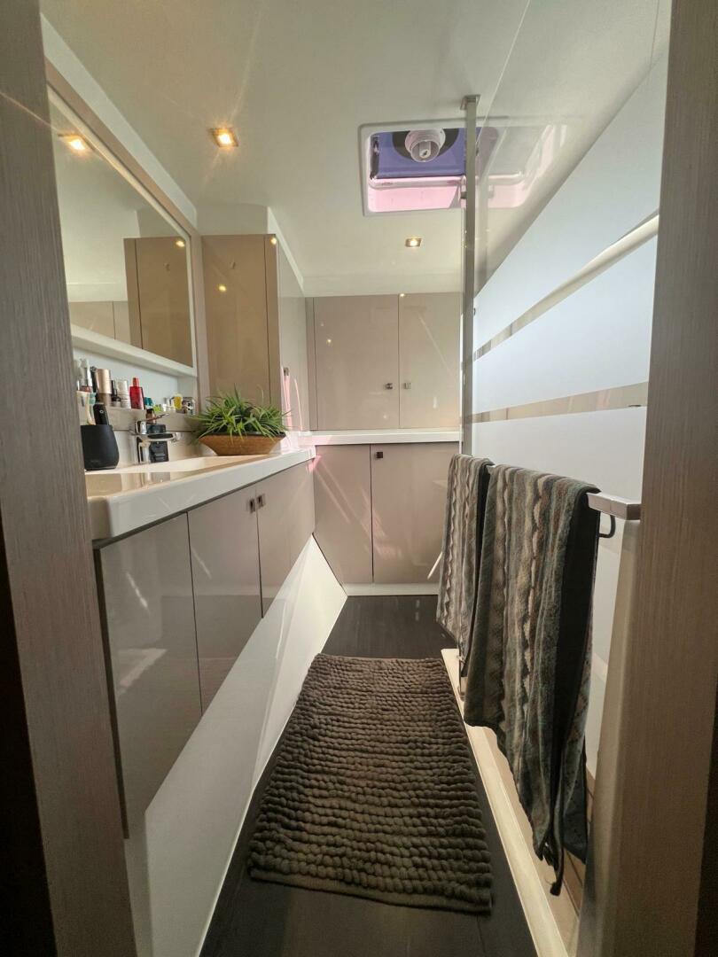Slide: The Image of Fountaine Pajot Astrea 2023 - 4426977