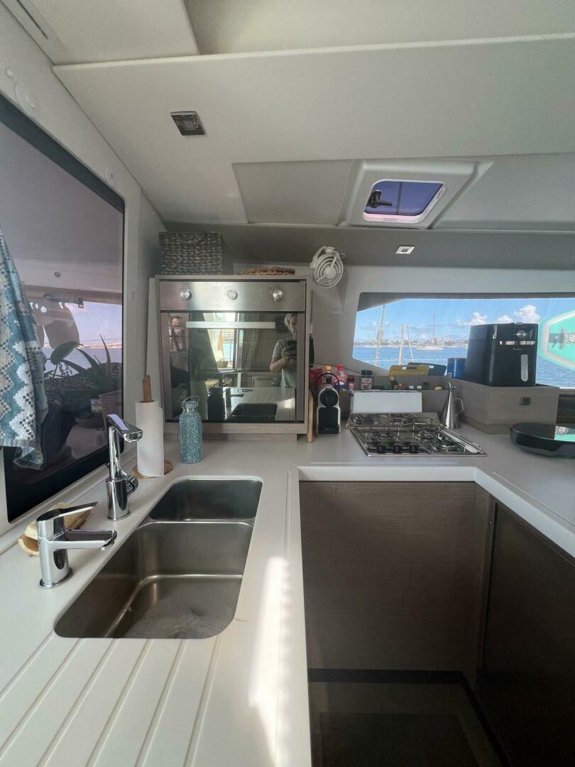 Slide: The Image of Fountaine Pajot Astrea 2023 - 4426972