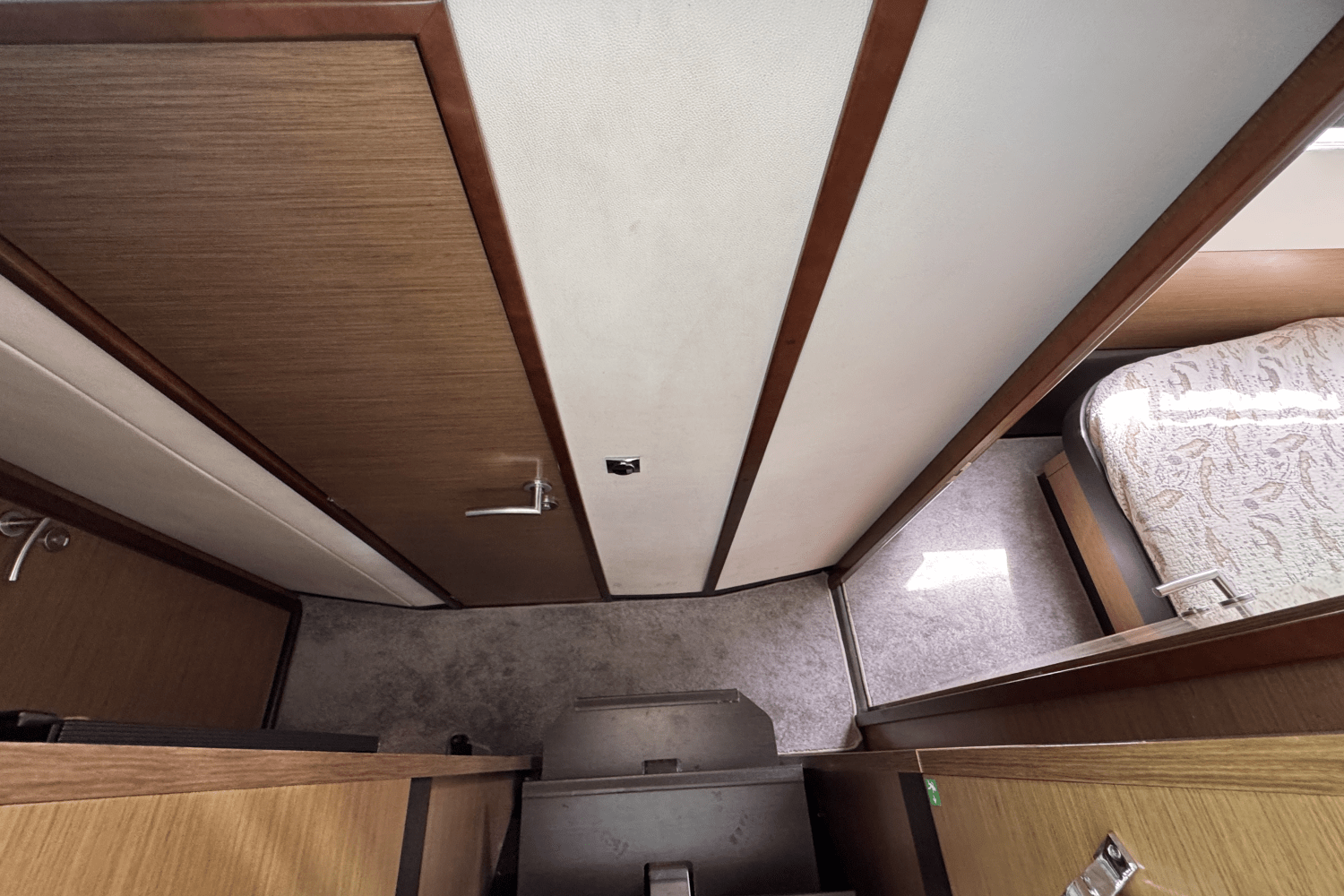 Slide: The Image of Fountaine Pajot MY 37 2015 - 43