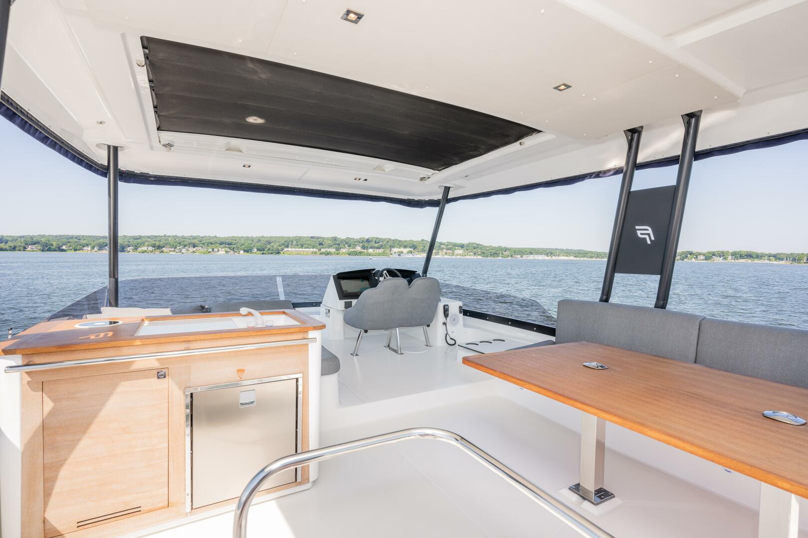 Slide: The Image of Fountaine Pajot MY6 2024 - 4491723