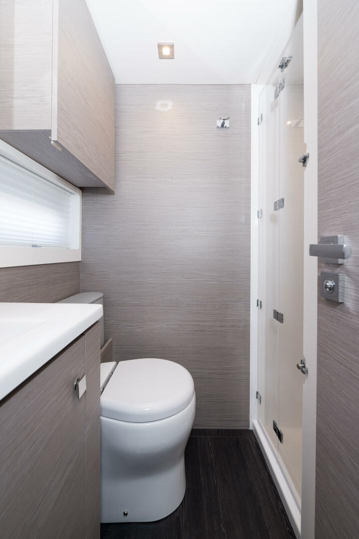 Slide: The Image of Fountaine Pajot MY6 2024 - 4491754