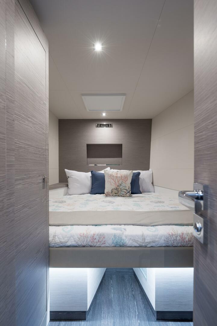 Slide: The Image of Fountaine Pajot MY6 2024 - 4491755