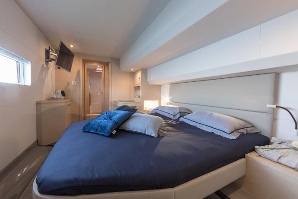 Slide: The Image of Luxurious bedroom in 2025 Fountaine Pajot MY 6 yacht with modern amenities. - 7