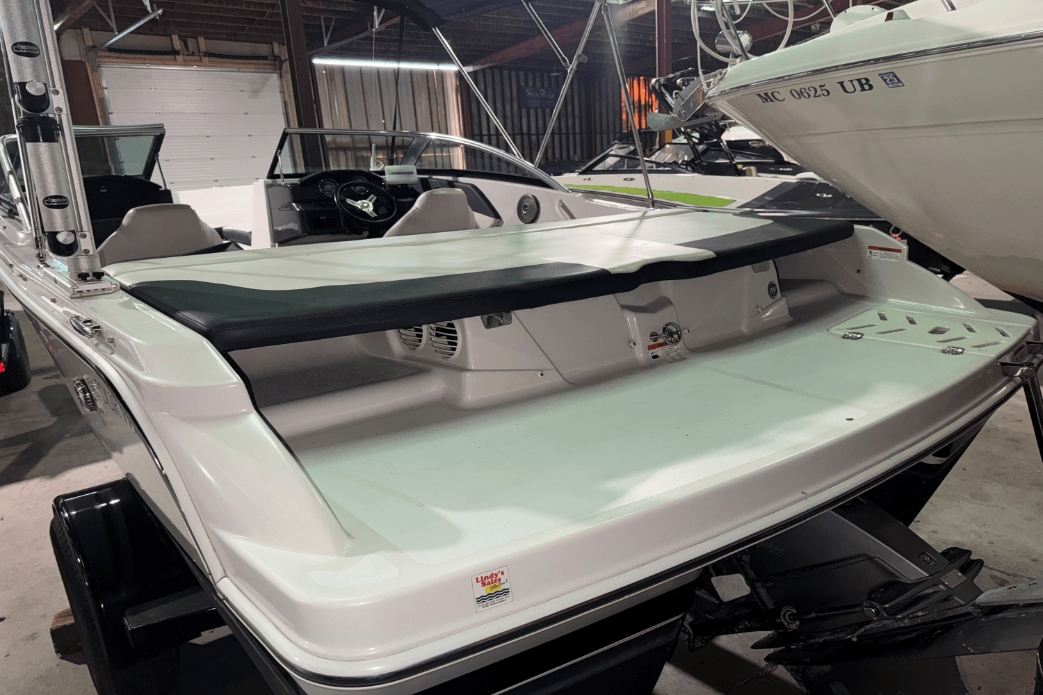 Slide: The Image of Four Winns 190 FREEDOM 2016 - 7