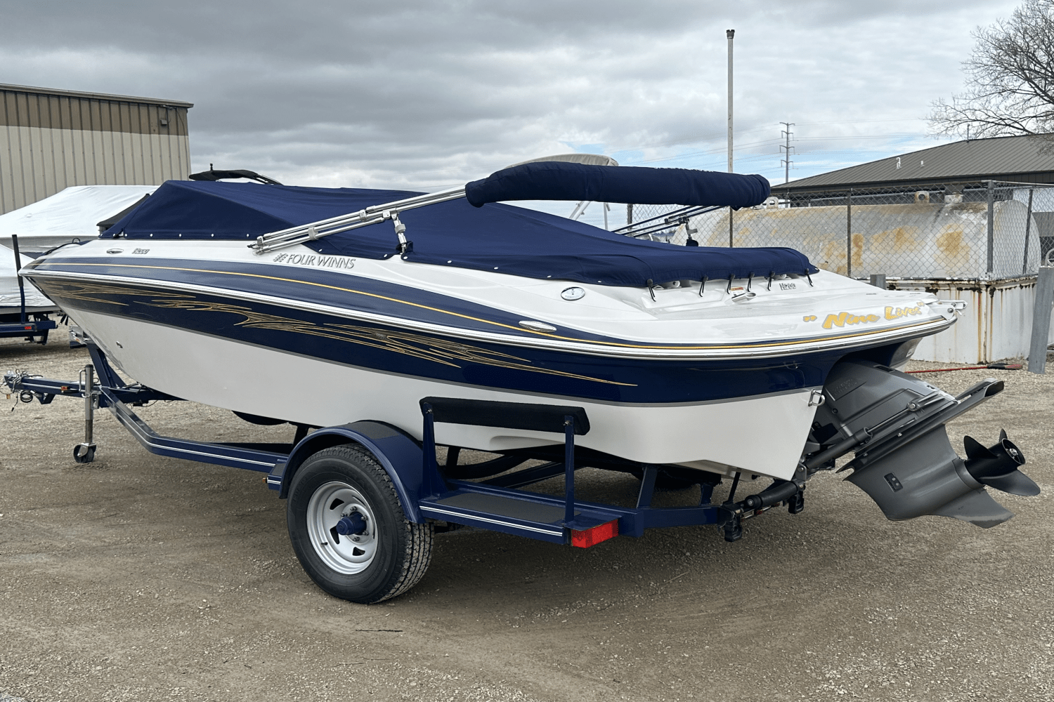 Slide: The Image of Four Winns 200SS 2010 - 2