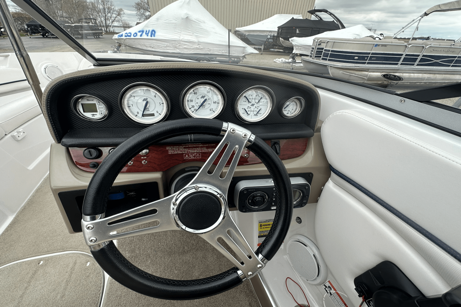 Slide: The Image of Four Winns 200SS 2010 - 25