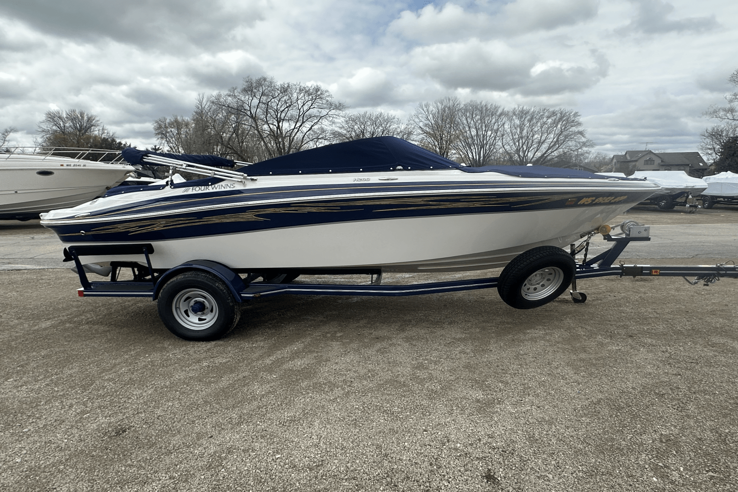 Slide: The Image of Four Winns 200SS 2010 - 3