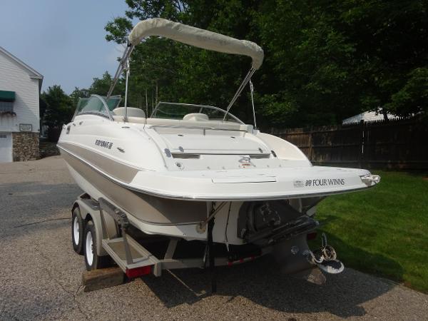 Slide: The Image of Four Winns 214 Funship 2003 - 2