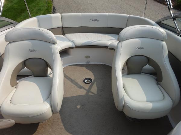 Slide: The Image of Four Winns 214 Funship 2003 - 5