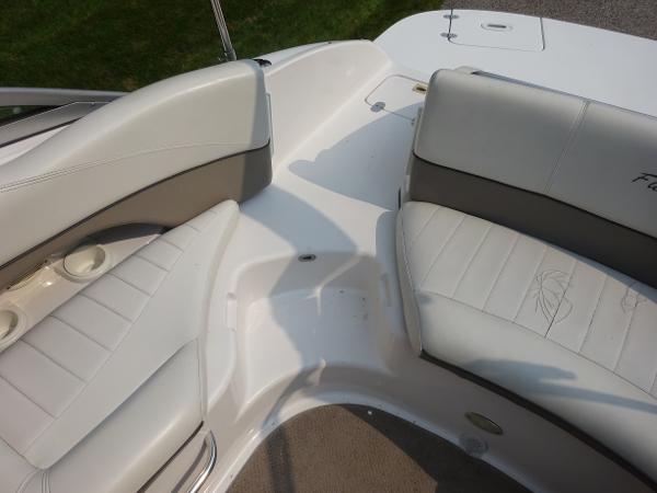 Slide: The Image of Four Winns 214 Funship 2003 - 6