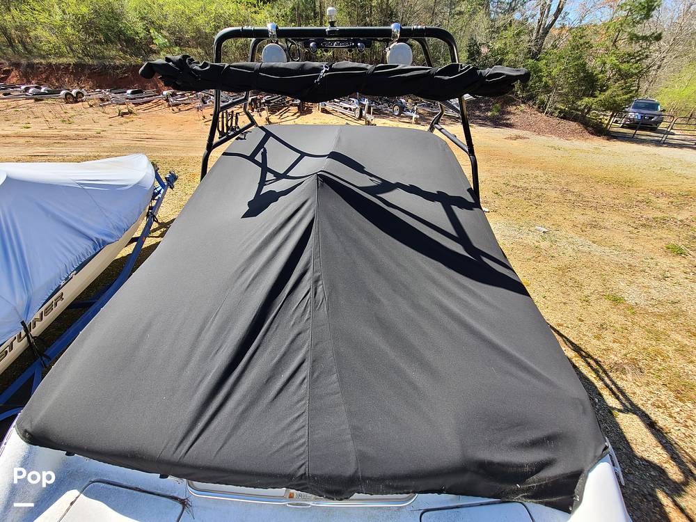 Slide: The Image of Cover - Cockpit - 10321077