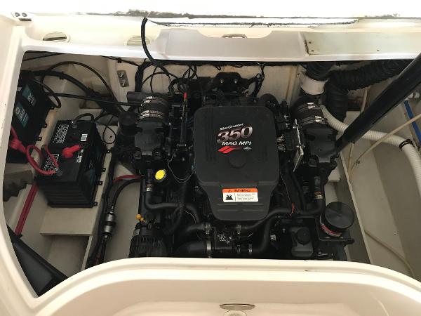 Slide: The Image of Engine compartment of 2004 Four Winns 234 Funship with MerCruiser 350 MAG MPI engine. - 15