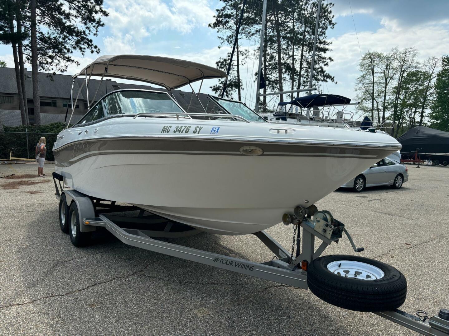 Slide: The Image of Four Winns 240 Horizon 2003 - 5315866