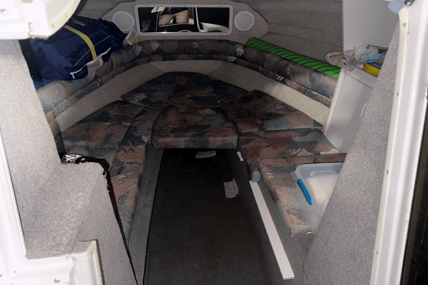 Slide: The Image of Four Winns 245 SUNDOWNER 1995 - 10