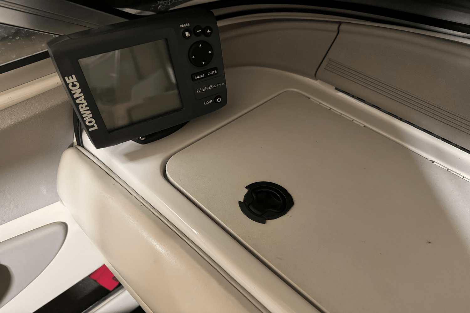 Slide: The Image of Four Winns 245 SUNDOWNER 1995 - 6