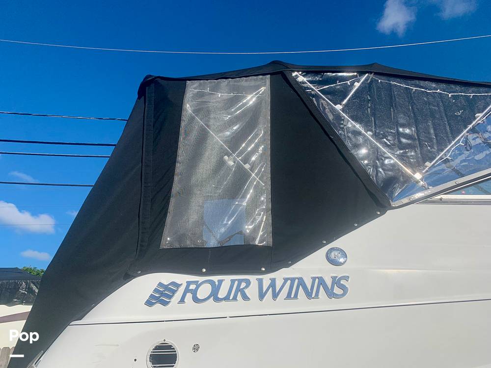 Slide: The Image of Four Winns 248 Vista 2004 - 9832830