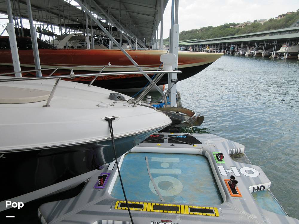 Slide: The Image of Four Winns 268 Vista 2003 - 15620380