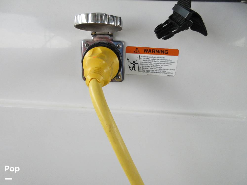 Slide: The Image of Four Winns 268 Vista 2003 - 15620382