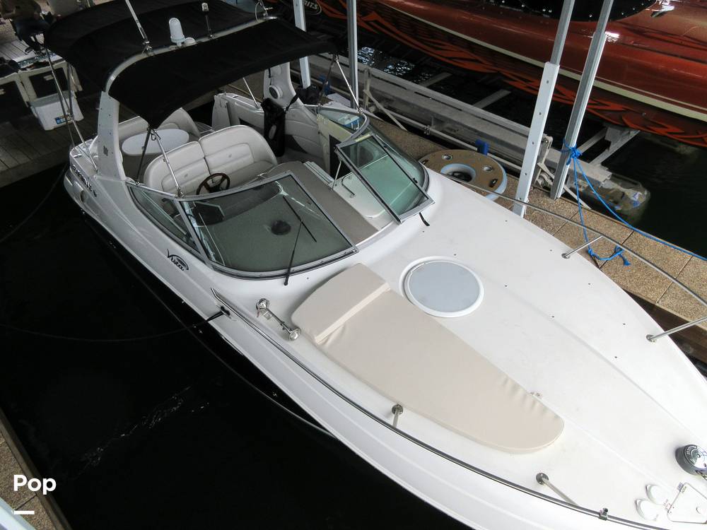 Slide: The Image of Long Shot Bow/sun Pad - 15620430