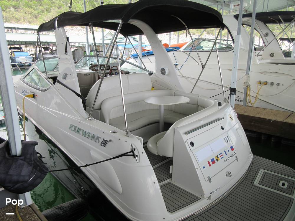 Slide: The Image of Four Winns 268 Vista 2003 - 15620446