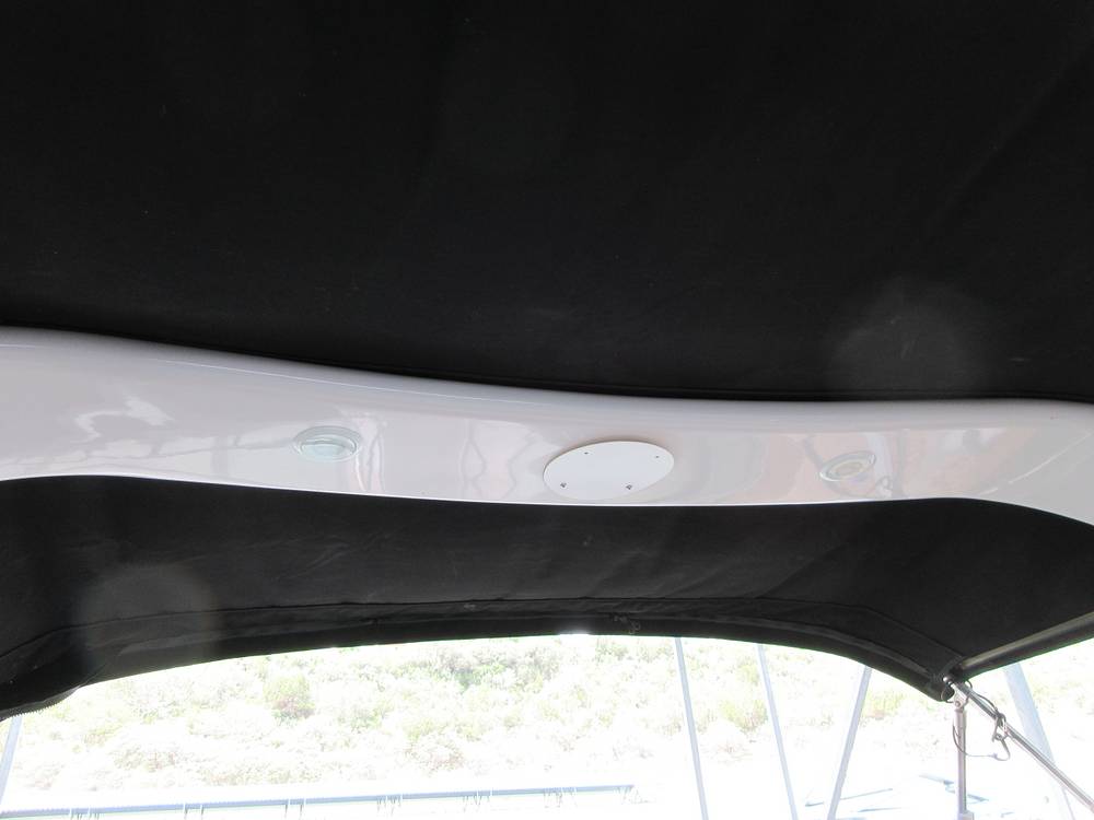 Slide: The Image of Four Winns 268 Vista 2003 - 15620488