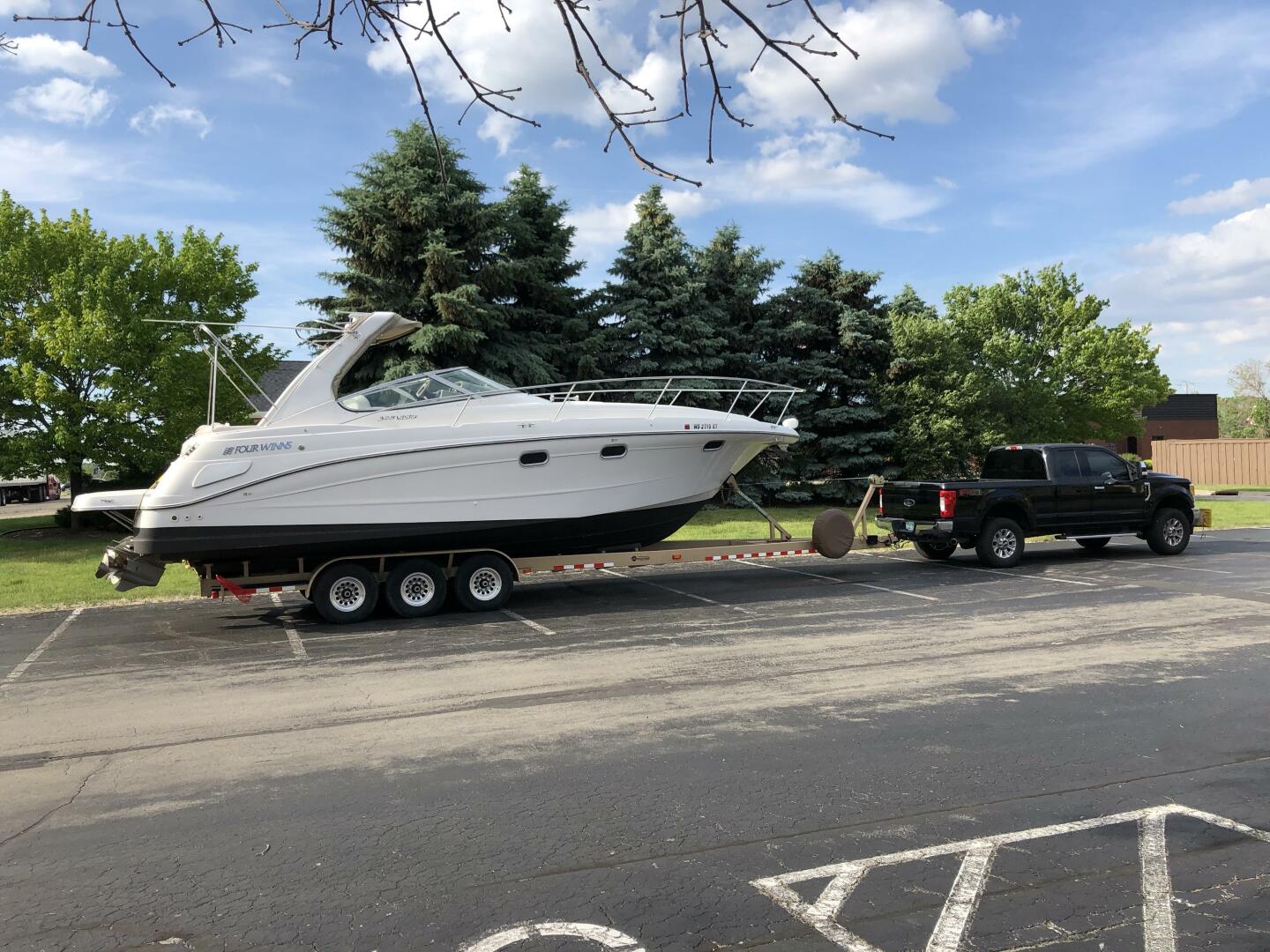 Slide: The Image of Four Winns 32 1999 - 5276596