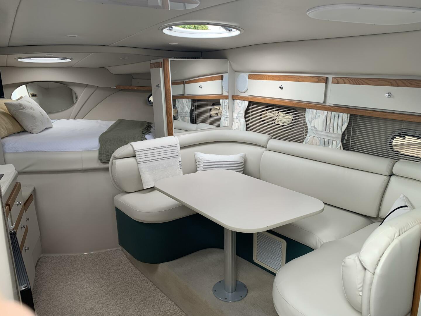 Slide: The Image of Four Winns 32 1999 - 5276606