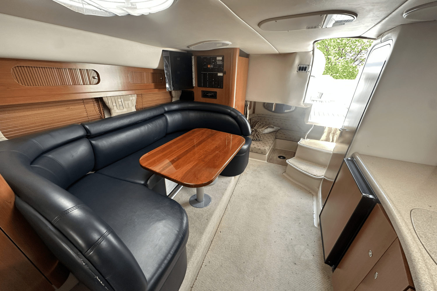 Slide: The Image of Four Winns 348 VISTA 2003 - 19